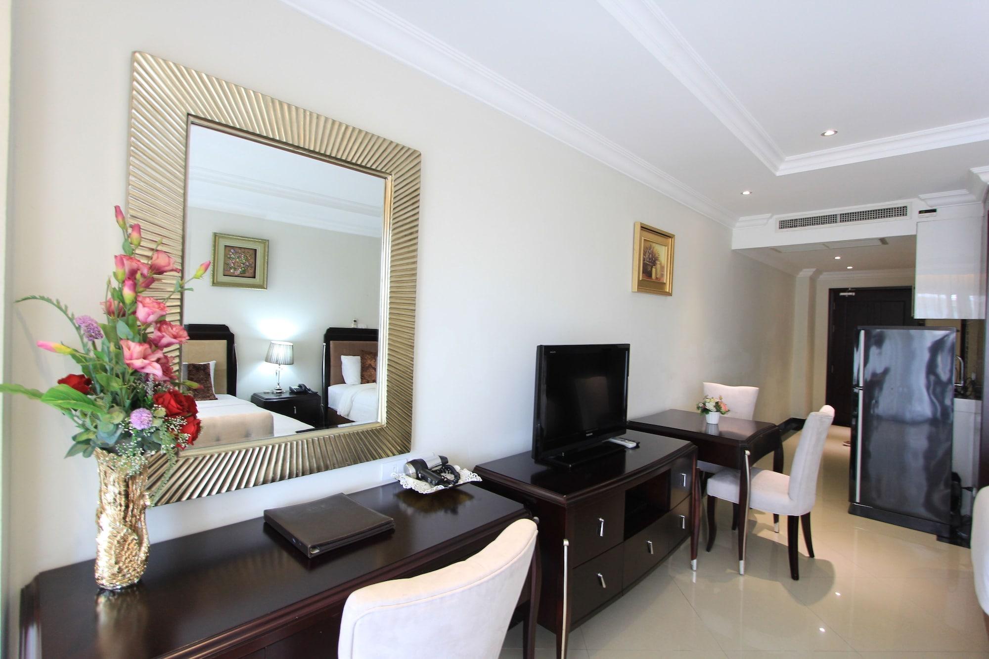 Lk Legend Hotel Pattaja Kültér fotó